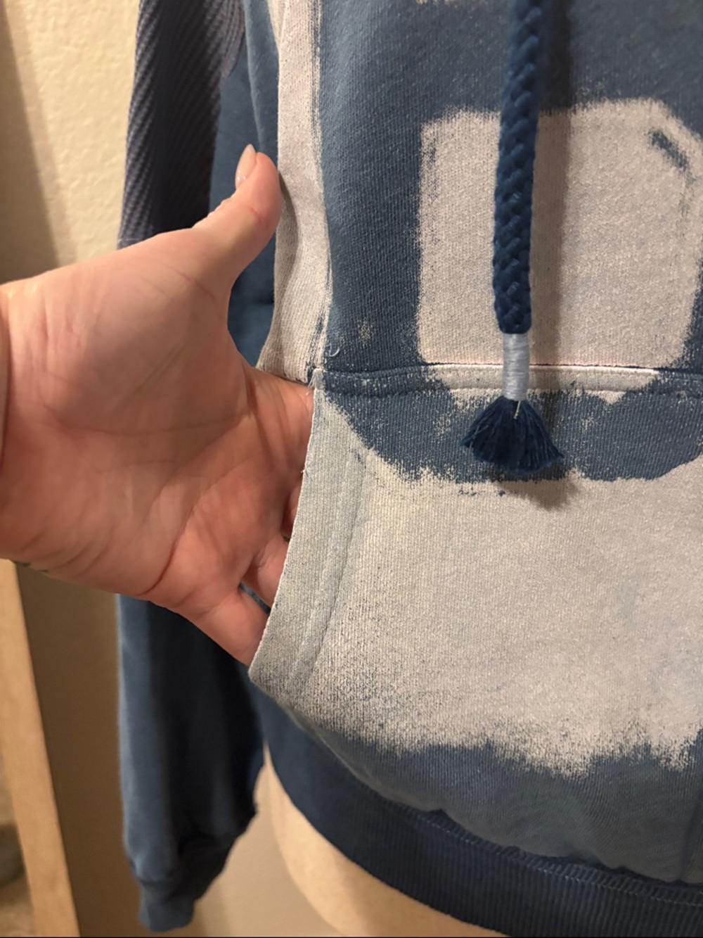 We The Free Wild Blues Hoodie - Casual Light/Dark Blue- Size Large - Picture 3 of 9